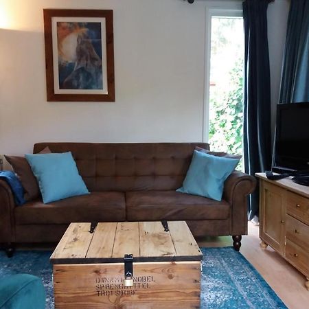 Chalet De Eekhoorn 디버 외부 사진